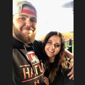 Meet your Posher, Casee